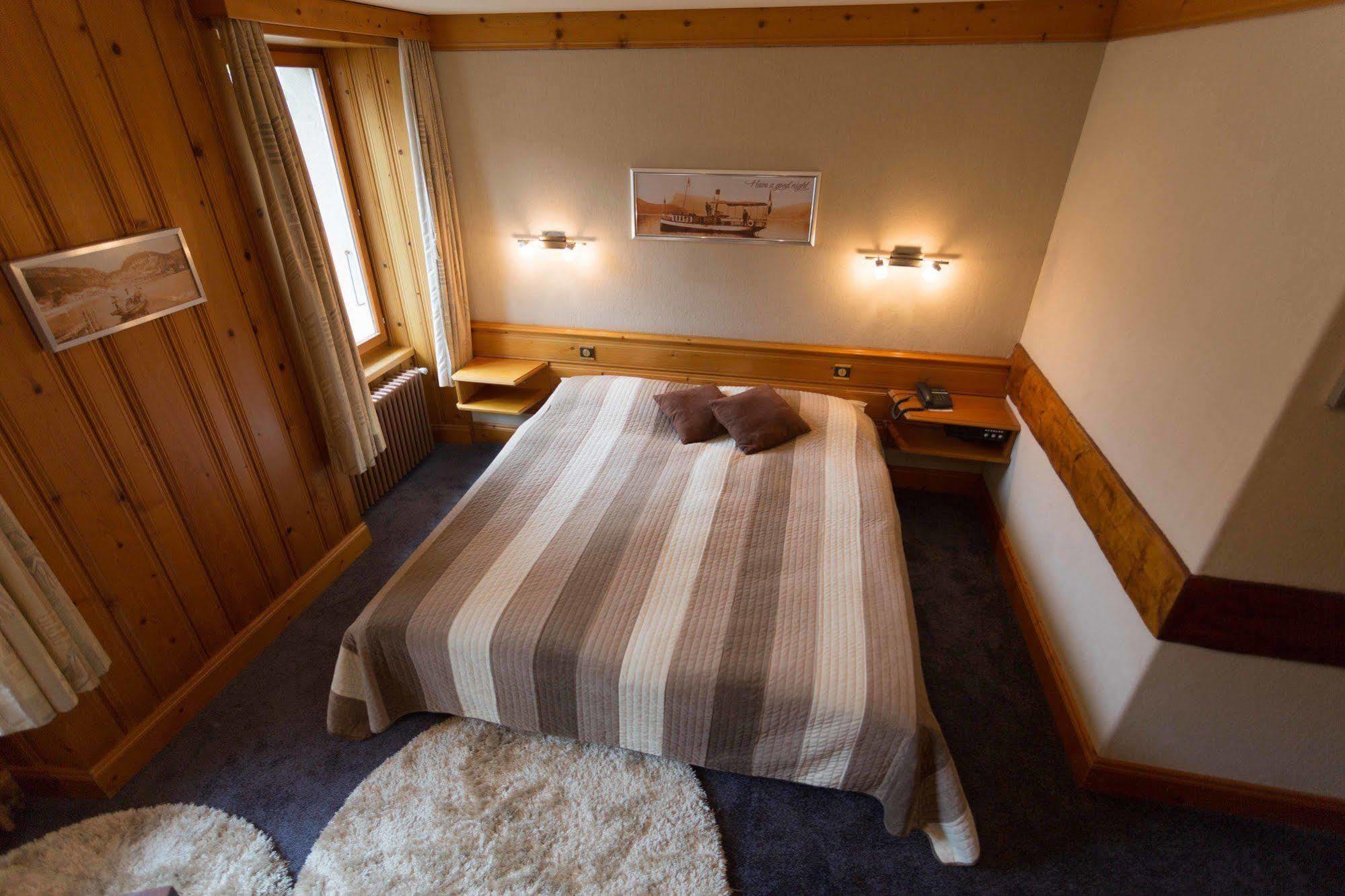 Hotel De La Truite & Spa Le Petit Nautilus Le Pont Luaran gambar